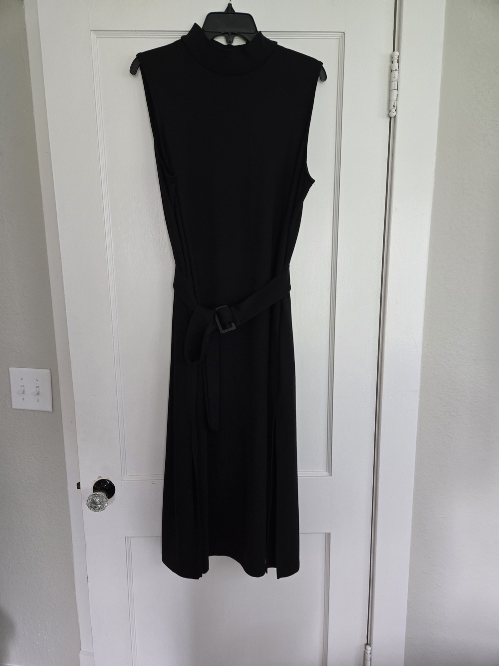 Prologue Sleek Black Sleeveless Midi Dress with Waist Tie